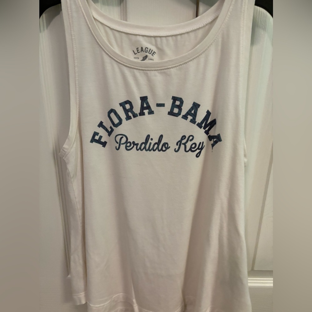 Flora-Bama Graphic Tank In off white cream Size Small